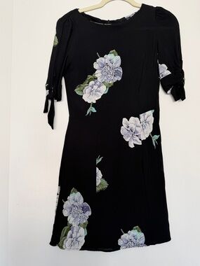 Black Floral Short Sleeve Dress - Brand